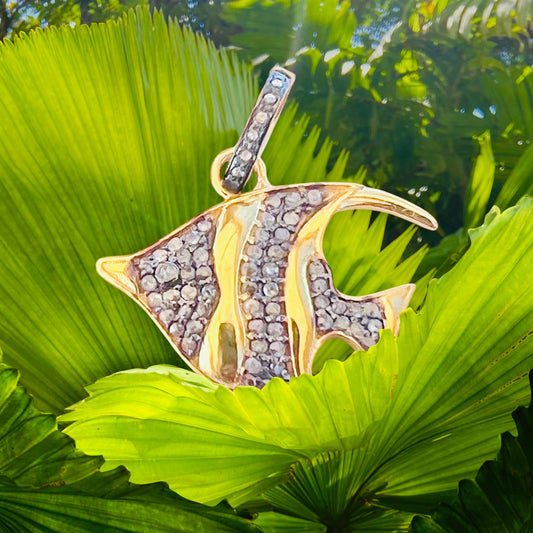 WANDA LITTLE FISH PENDANT