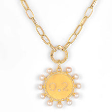 Load image into Gallery viewer, 0.2 Pearl and Diamond Pendant