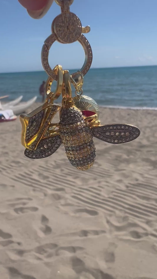 BEA BEE PENDANT