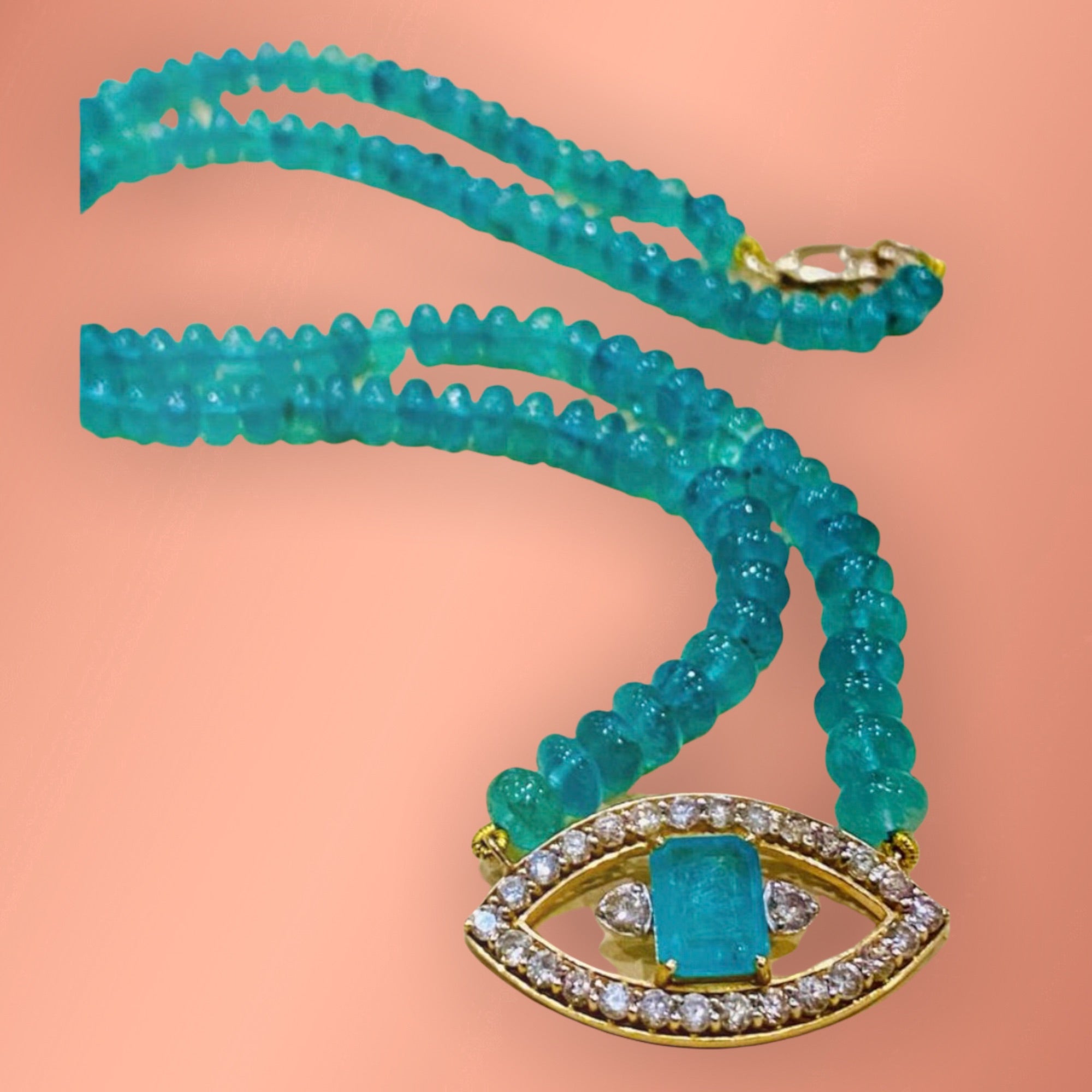 Emerald Oval Pendant - Natural Emerald Necklace, Gold Emerald Pendant –  Adina Stone Jewelry