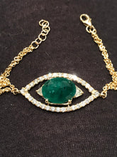 Load image into Gallery viewer, Stunning emerald evil eye bracelet