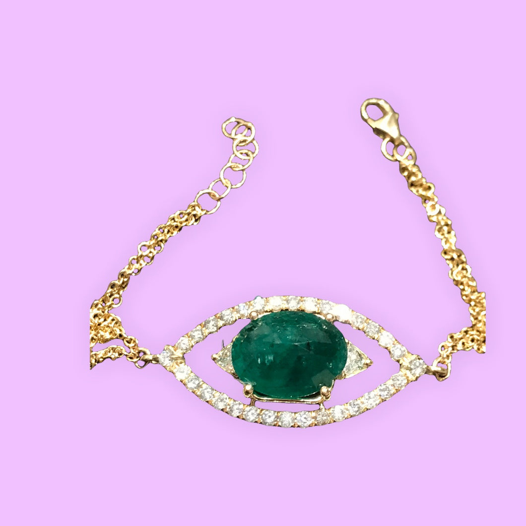 Stunning emerald evil eye bracelet