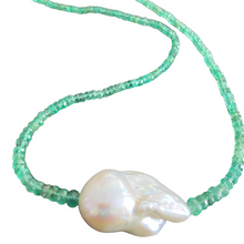 Load image into Gallery viewer, Natural Emerald &amp; Baroque Pearl Necklace